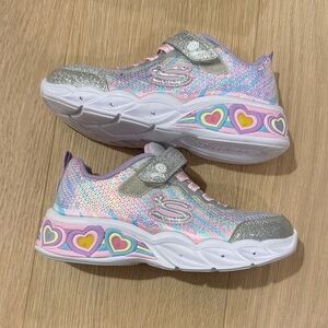 NWT Skechers Girls Heart Light Slip on Sneakers - Pink and Silver size 12.5